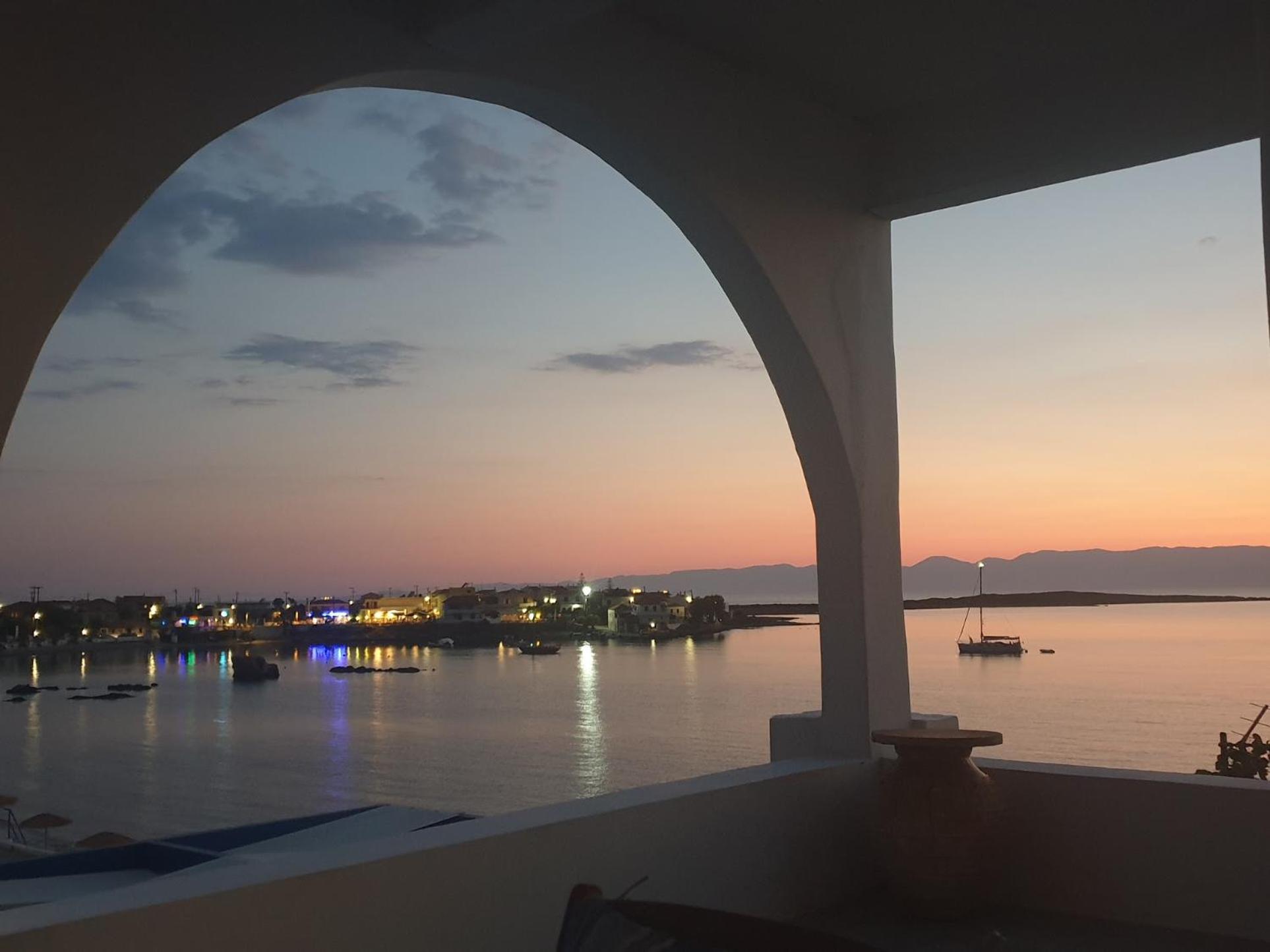 Sunset Holiday House Archangelos  Exterior photo